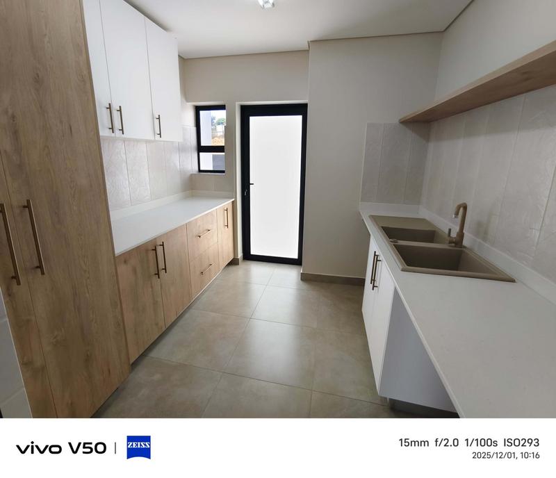 3 Bedroom Property for Sale in Hartenbos Heuwels Western Cape